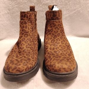 Cat & Jack Tan Leopard Kids Boots